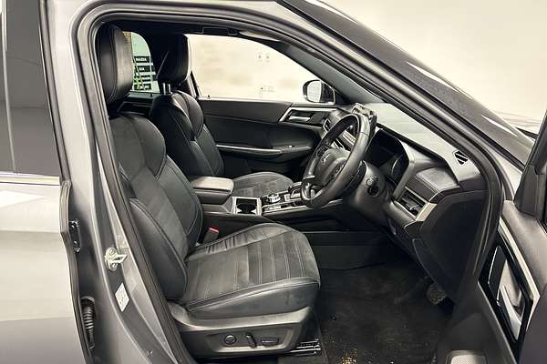 2023 Mitsubishi Outlander LS ZM