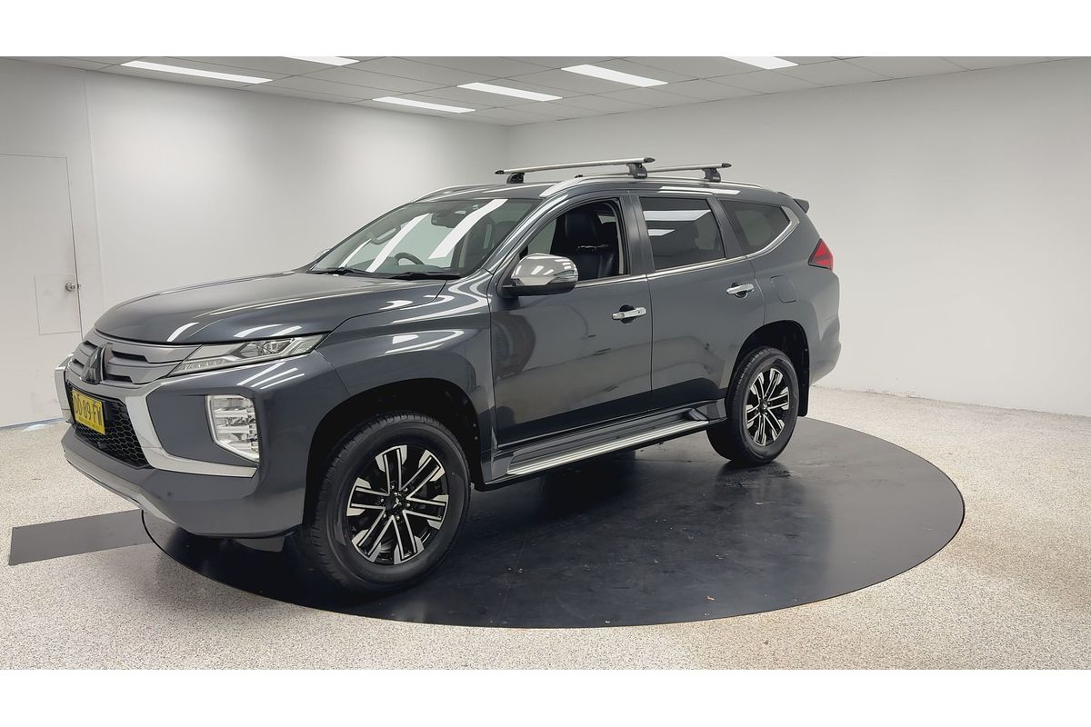 2022 Mitsubishi Pajero Sport GLS QF