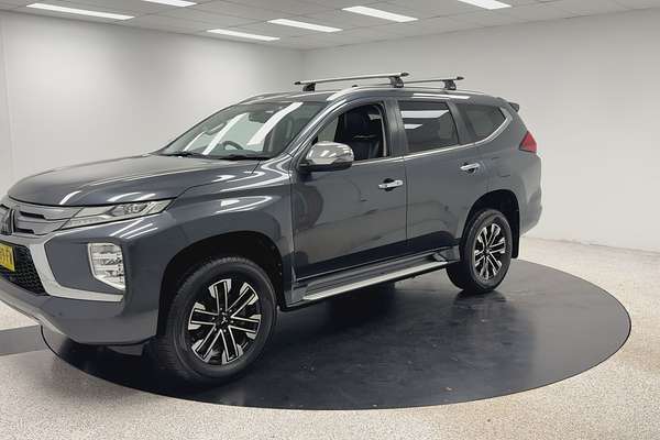 2022 Mitsubishi Pajero Sport GLS QF