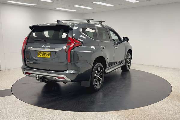 2022 Mitsubishi Pajero Sport GLS QF