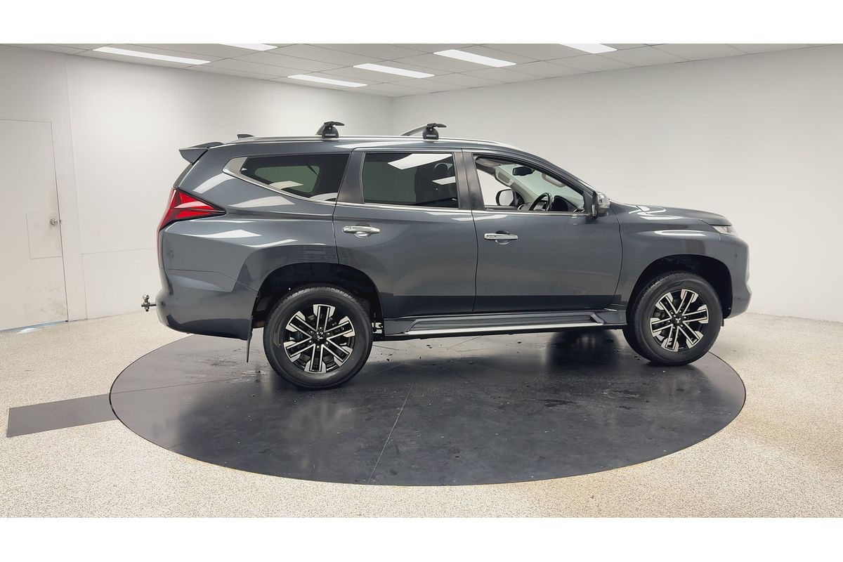 2022 Mitsubishi Pajero Sport GLS QF