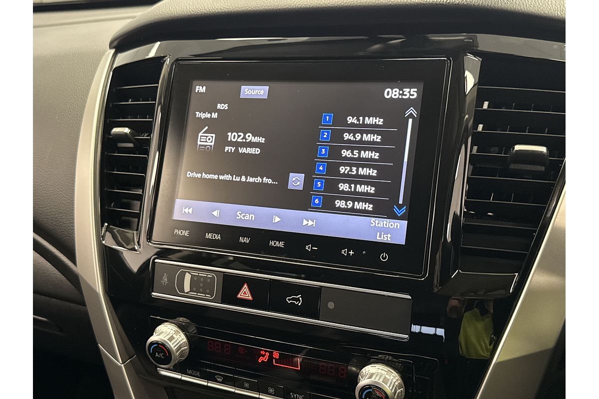 2022 Mitsubishi Pajero Sport GLS QF