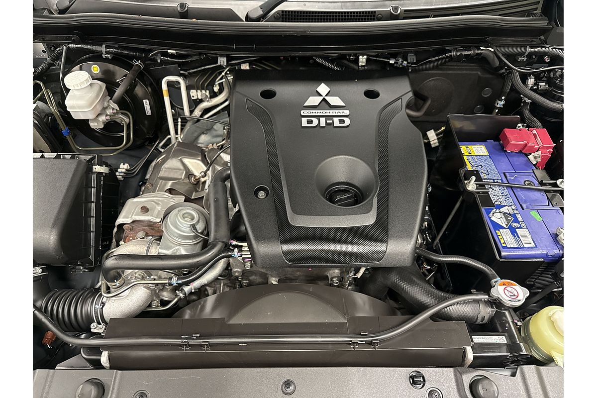 2022 Mitsubishi Pajero Sport GLS QF