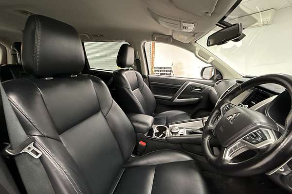 2022 Mitsubishi Pajero Sport GLS QF