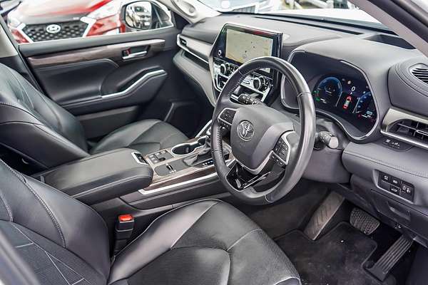 2024 Toyota Kluger Grande AXUH78R