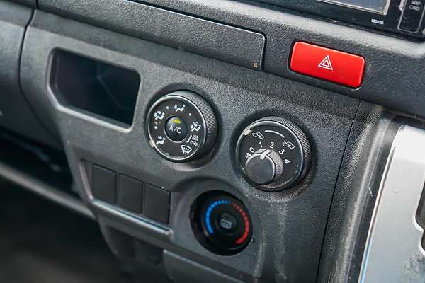 2017 Toyota Hiace KDH201R LWB