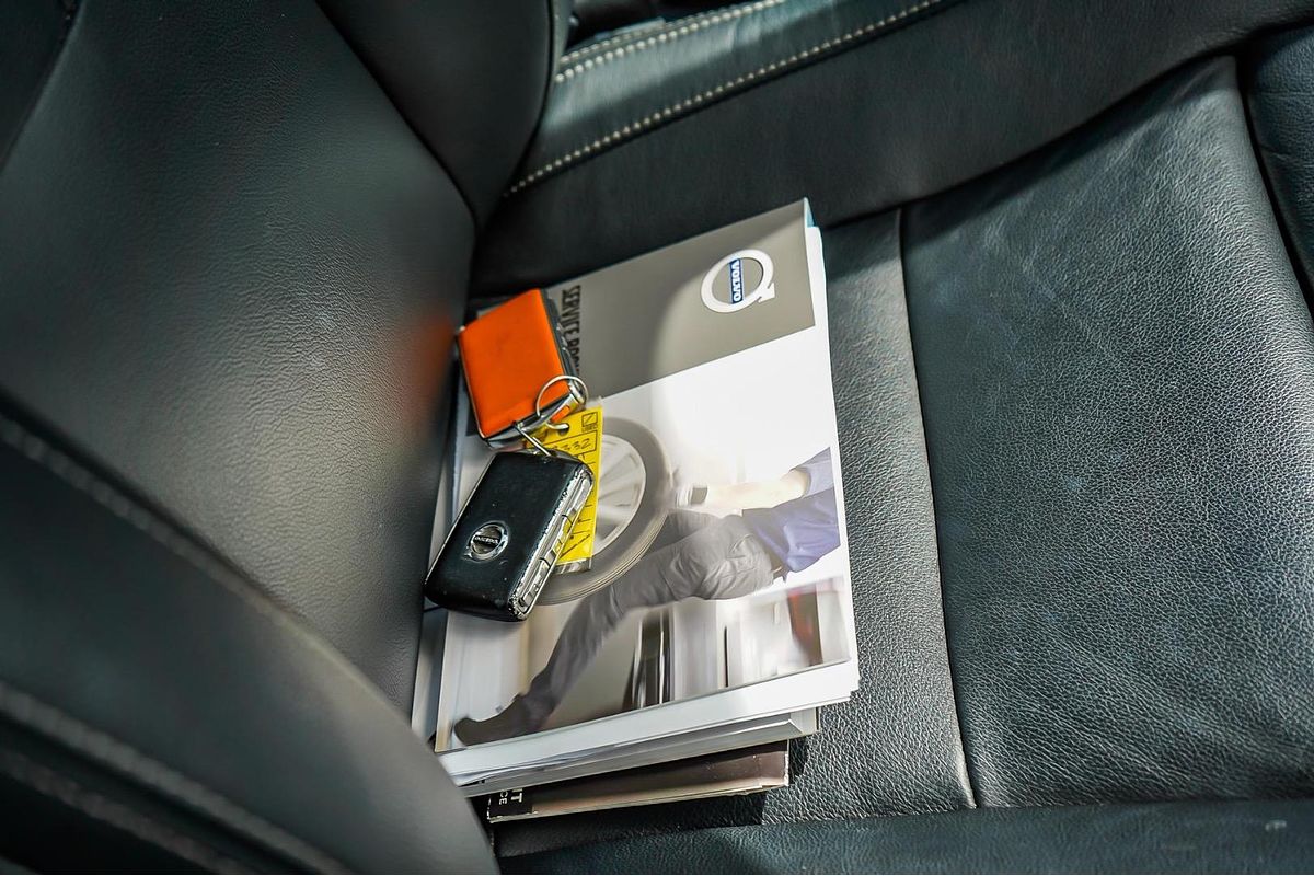 2021 Volvo XC40 T5 R-DESIGN (AWD) 536 MY21