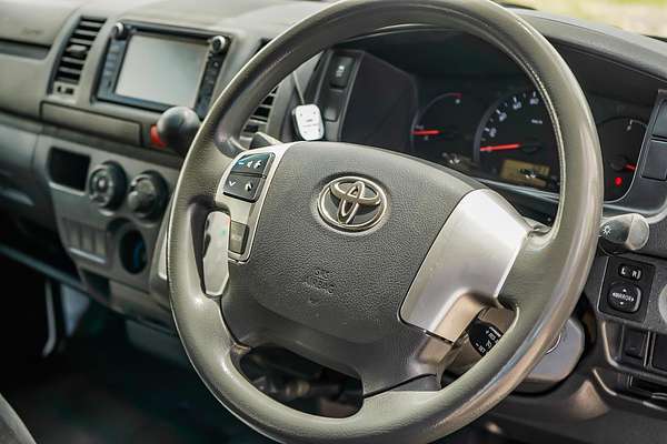 2017 Toyota Hiace KDH201R LWB