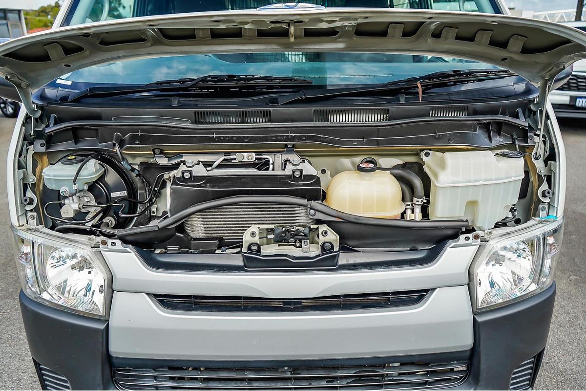 2017 Toyota Hiace KDH201R LWB