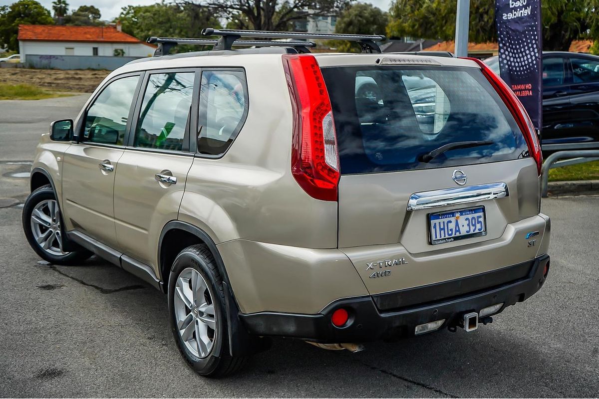 2013 Nissan X-TRAIL ST T31