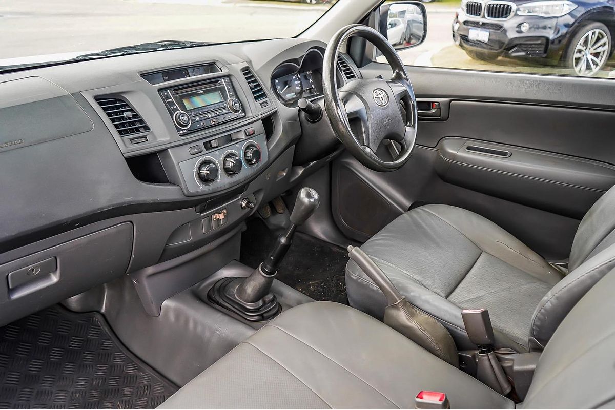 2013 Toyota Hilux Workmate TGN16R Rear Wheel Drive