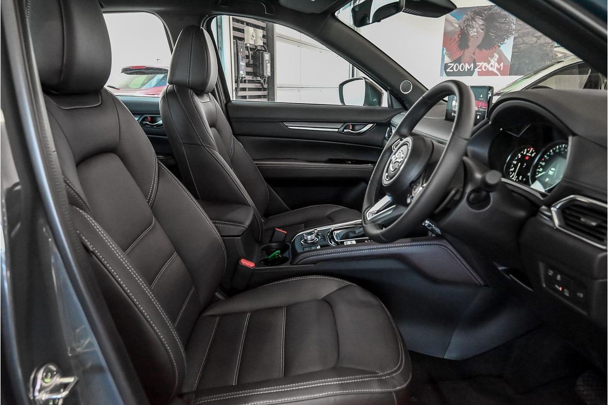 2025 Mazda CX-5 G25 Akera KF Series