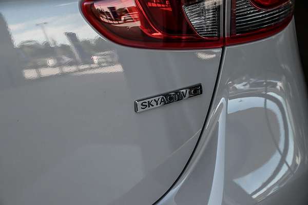 2025 Mazda 2 G15 Evolve DJ Series