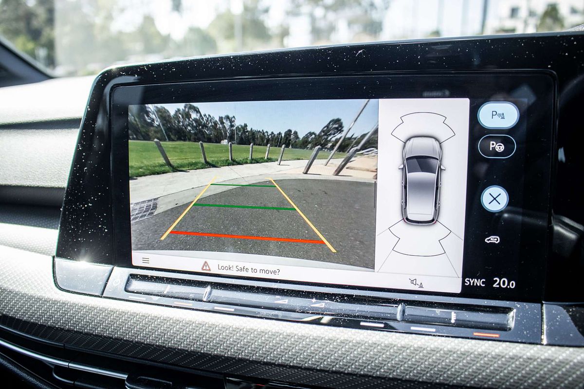 2022 Volkswagen Golf GTI 8