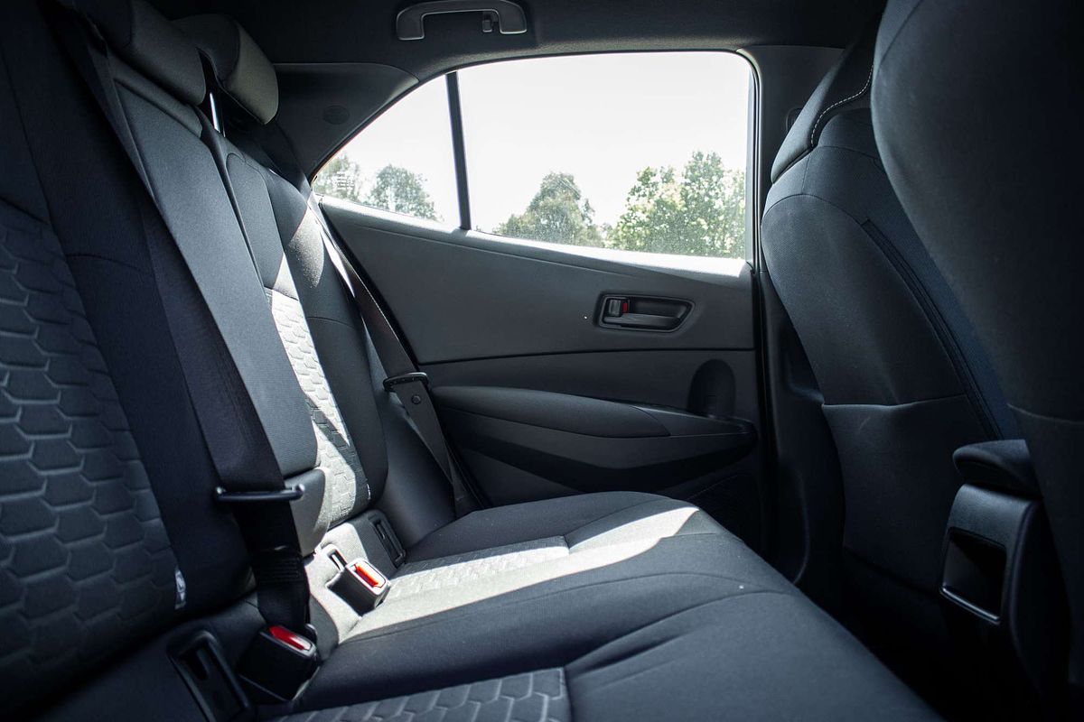 2024 Toyota Corolla Ascent Sport Hybrid ZWE219R