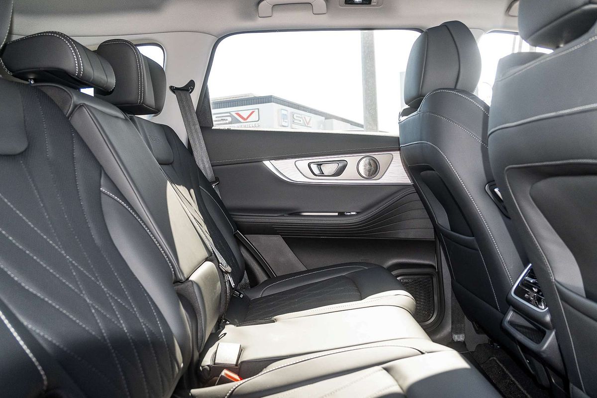 2025 Chery Tiggo 8 Pro Max Ultimate AWD