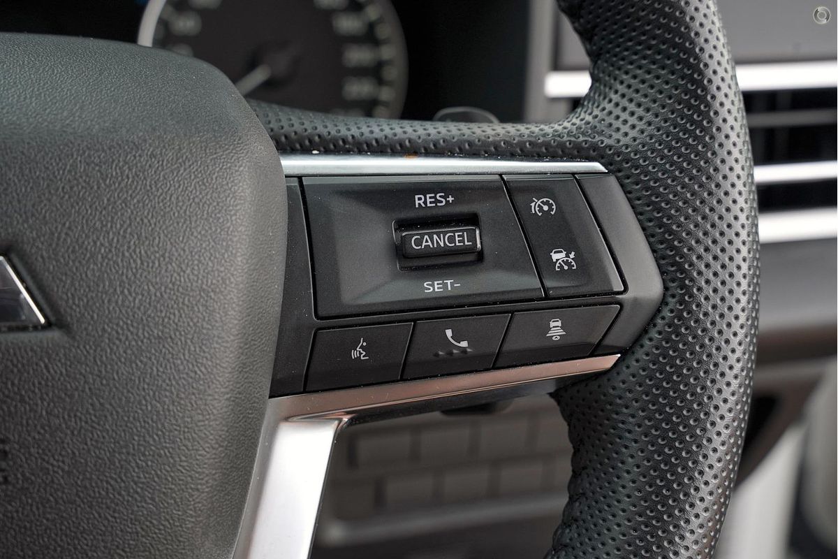 2025 Mitsubishi Outlander LS ZM