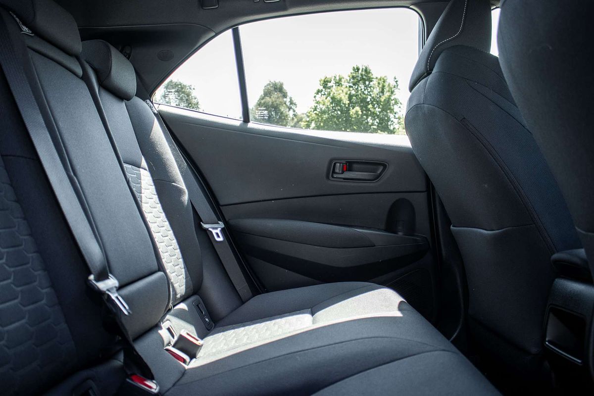 2021 Toyota Corolla Ascent Sport Hybrid ZWE211R