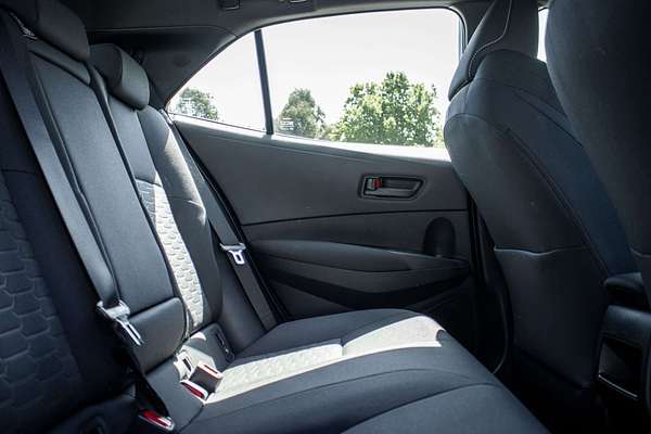 2021 Toyota Corolla Ascent Sport Hybrid ZWE211R