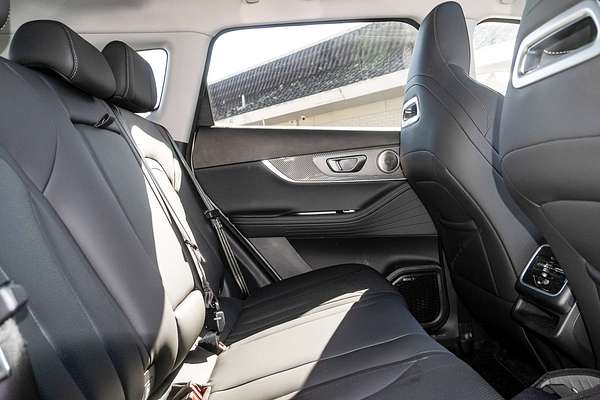 2025 Chery Tiggo 7 Super Hybrid Ultimate T32