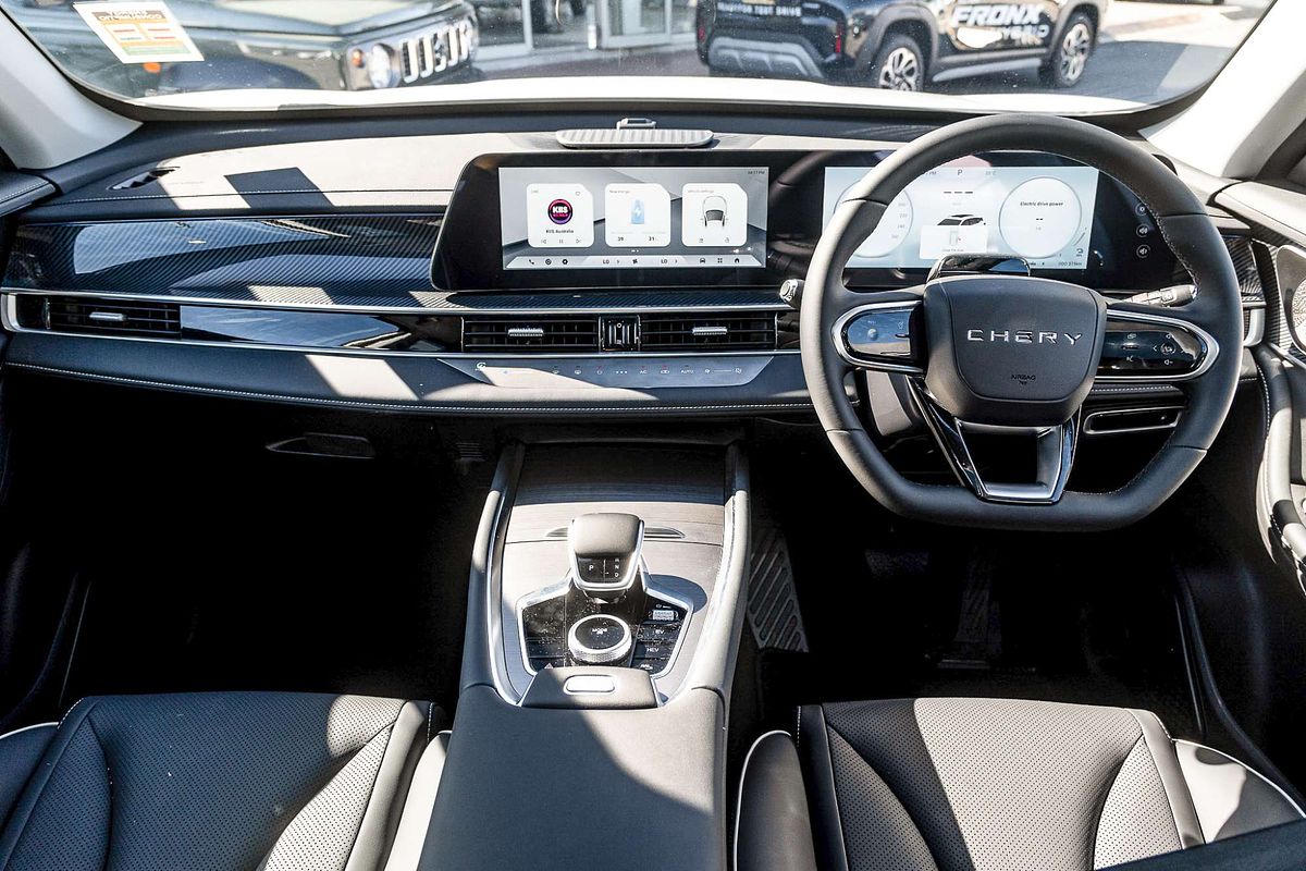 2025 Chery Tiggo 7 Super Hybrid Ultimate T32