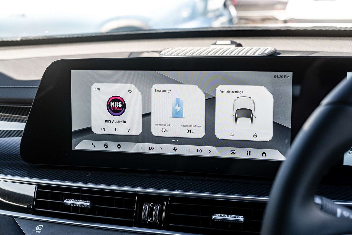 2025 Chery Tiggo 7 Super Hybrid Ultimate T32