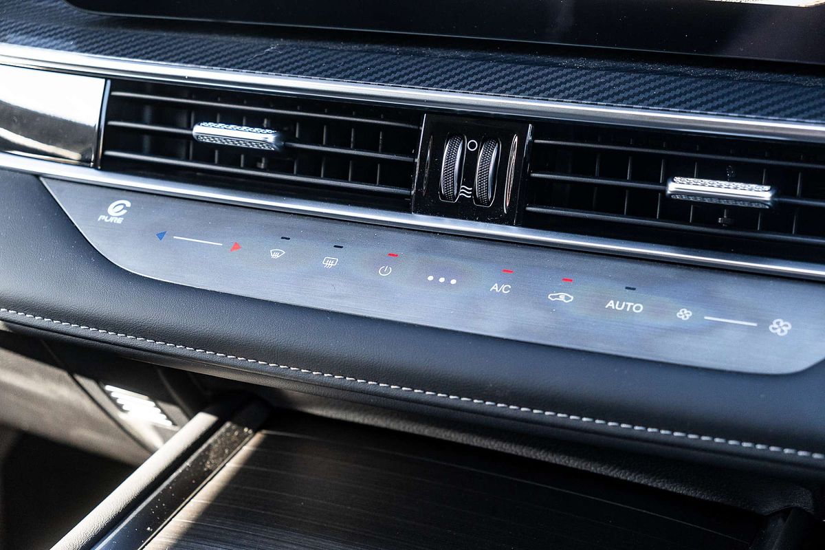 2025 Chery Tiggo 7 Super Hybrid Ultimate T32