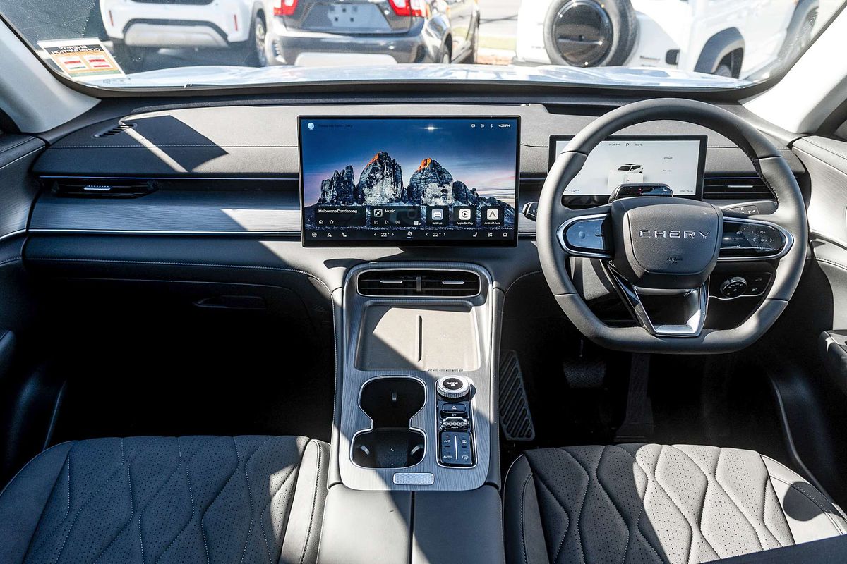 2025 Chery Tiggo 8 Super Hybrid Ultimate T31