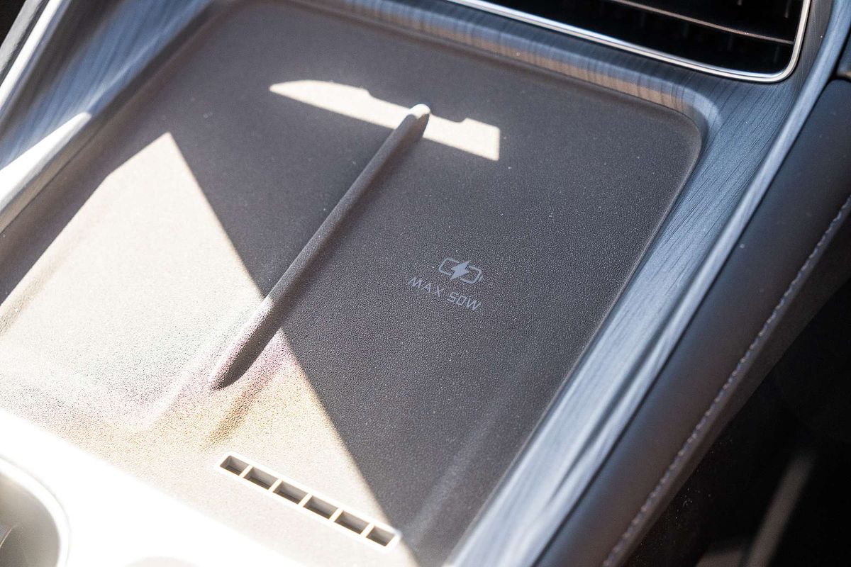 2025 Chery Tiggo 8 Super Hybrid Ultimate T31