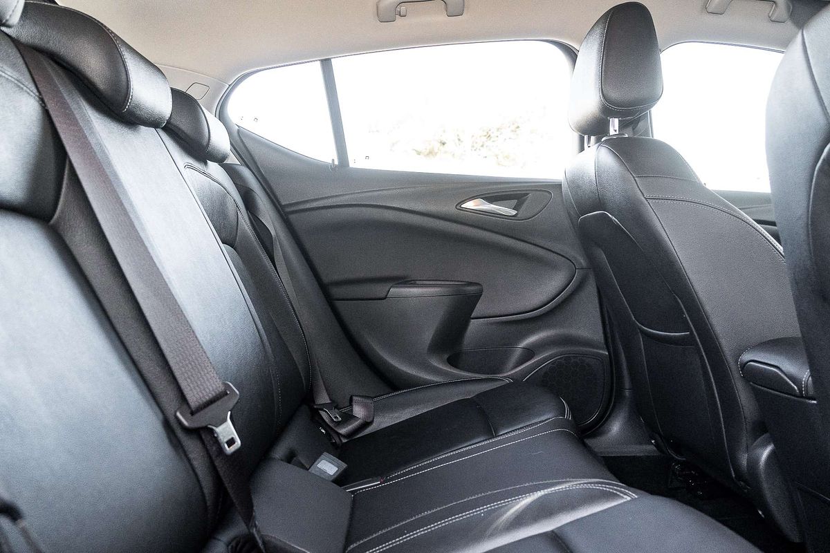 2017 Holden Astra RS-V BK