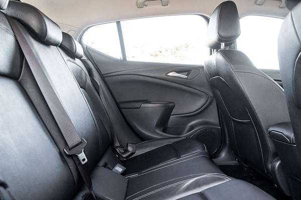 2017 Holden Astra RS-V BK