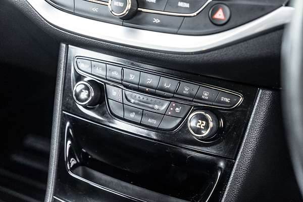 2017 Holden Astra RS-V BK