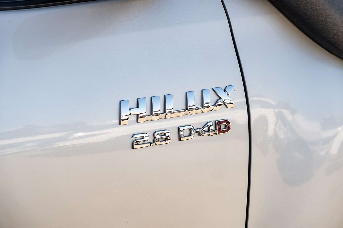 2017 Toyota Hilux SR5 GUN126R 4X4