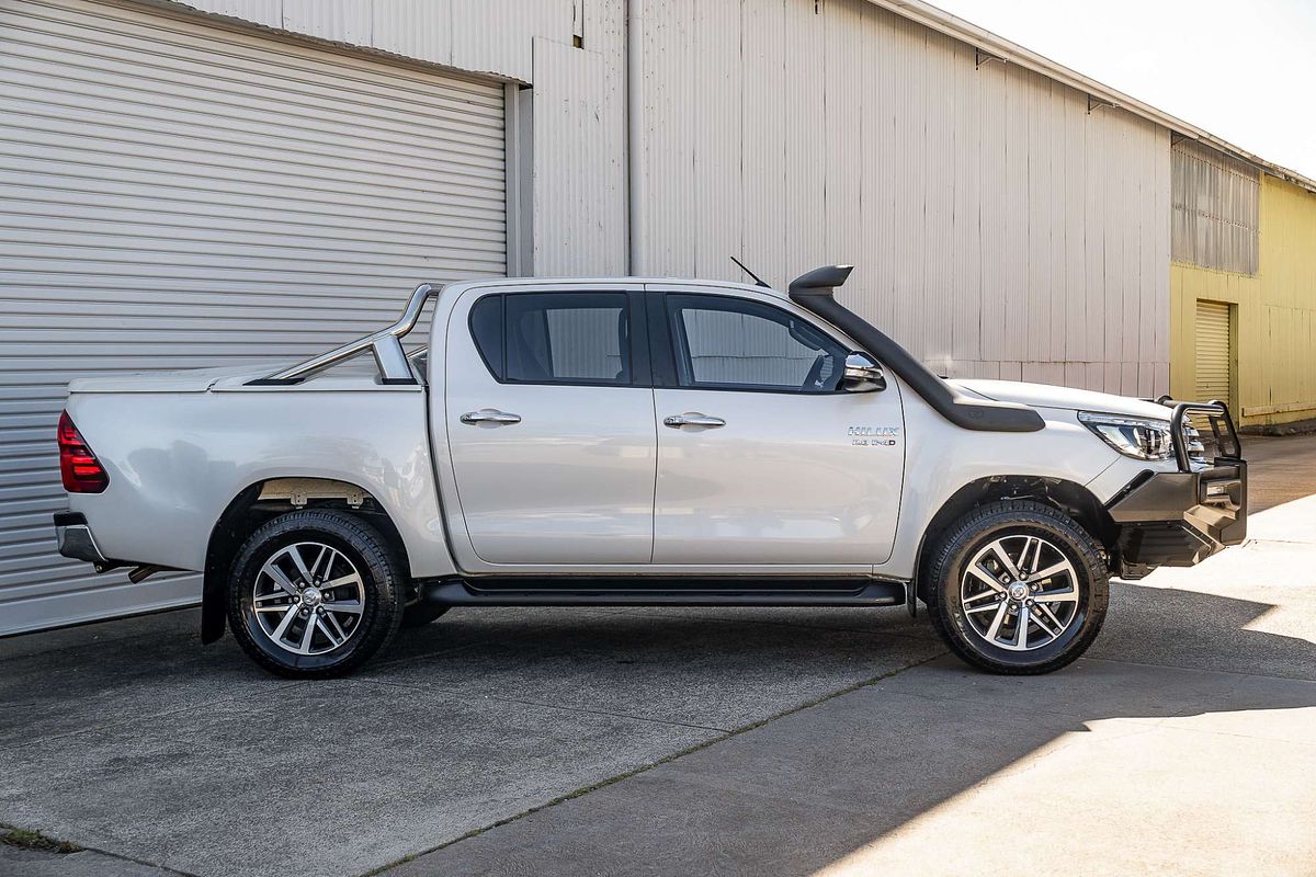 2017 Toyota Hilux SR5 GUN126R 4X4