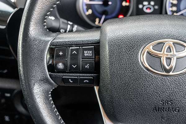 2017 Toyota Hilux SR5 GUN126R 4X4
