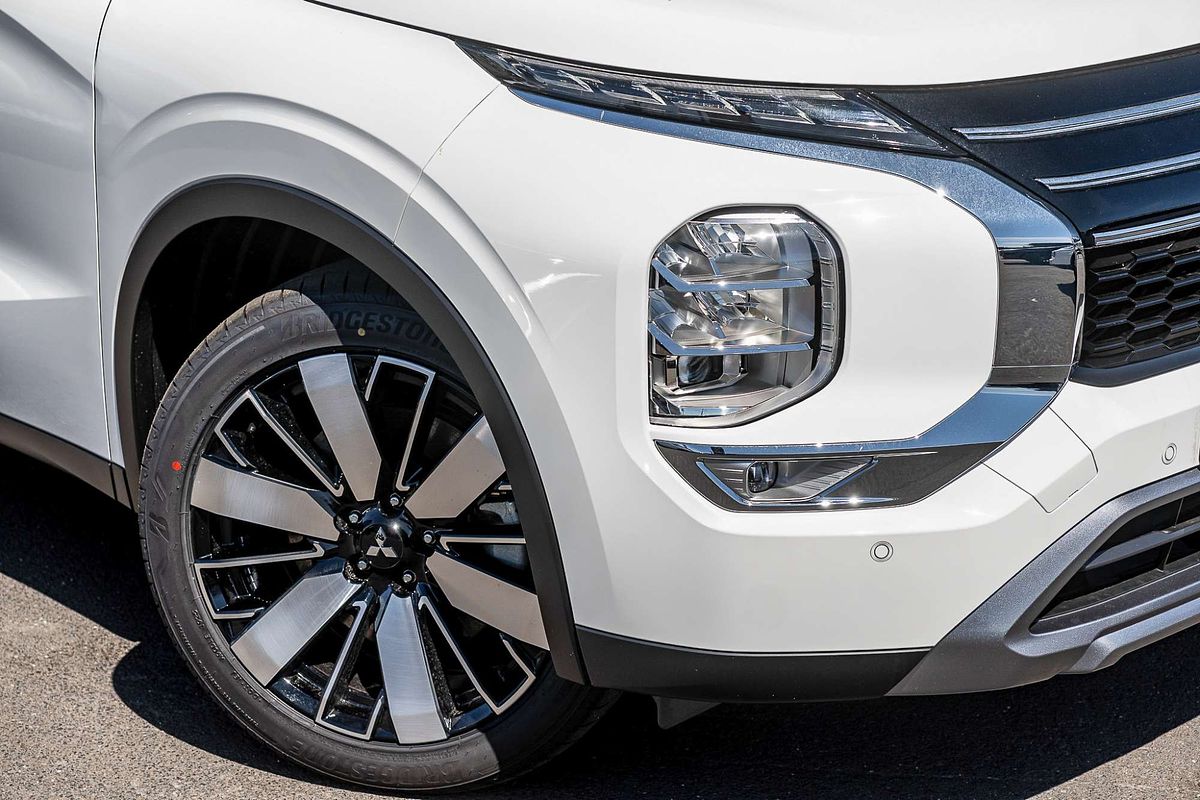 2025 Mitsubishi Outlander Aspire ZM