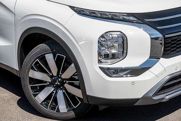 2025 Mitsubishi Outlander Aspire ZM