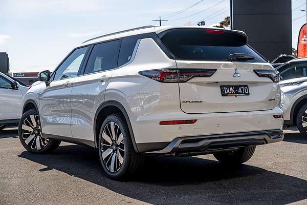 2025 Mitsubishi Outlander Aspire ZM