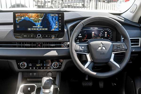 2025 Mitsubishi Outlander Aspire ZM