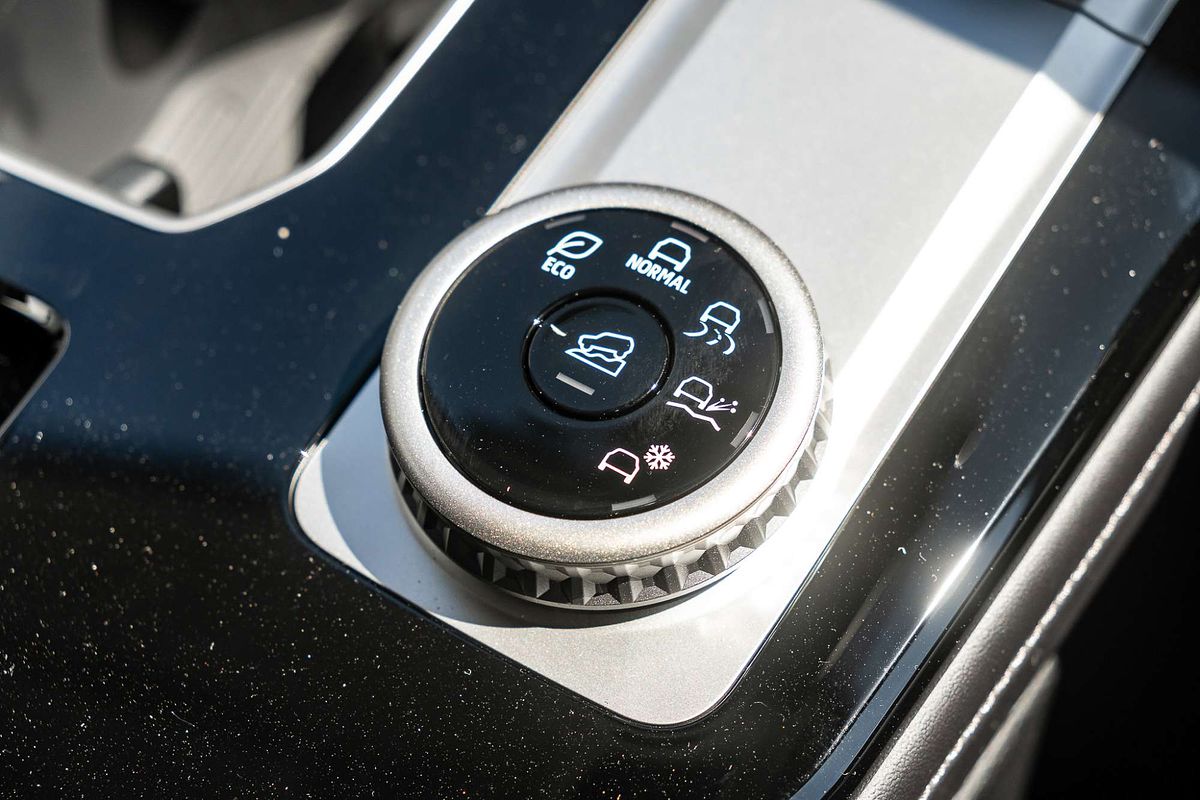 2025 Mitsubishi Outlander Aspire ZM