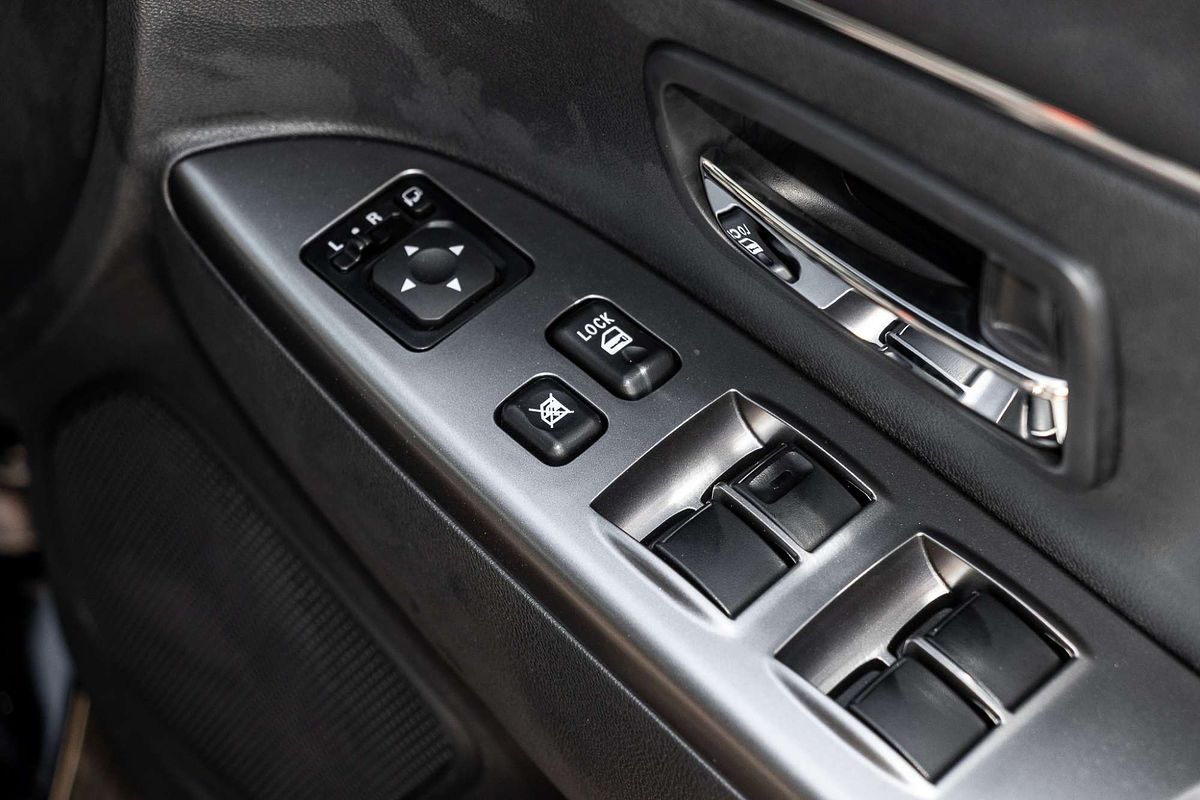 2024 Mitsubishi ASX GSR XD