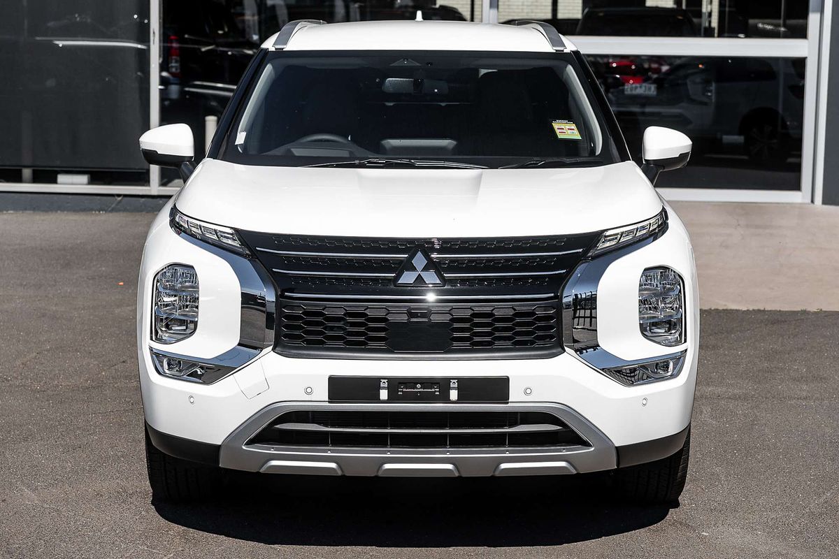 2025 Mitsubishi Outlander PHEV Aspire ZM