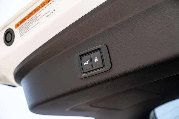 2025 Mitsubishi Outlander PHEV Aspire ZM