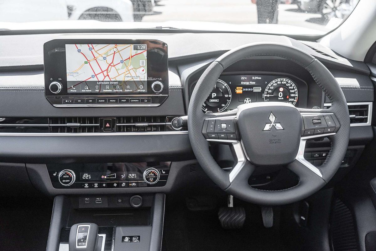 2025 Mitsubishi Outlander PHEV Aspire ZM