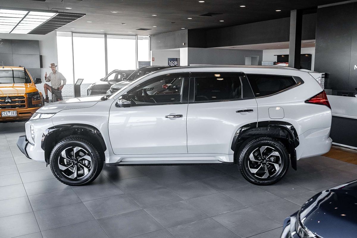 2024 Mitsubishi Pajero Sport Exceed QG