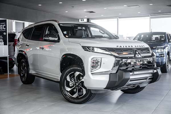 2024 Mitsubishi Pajero Sport Exceed QG