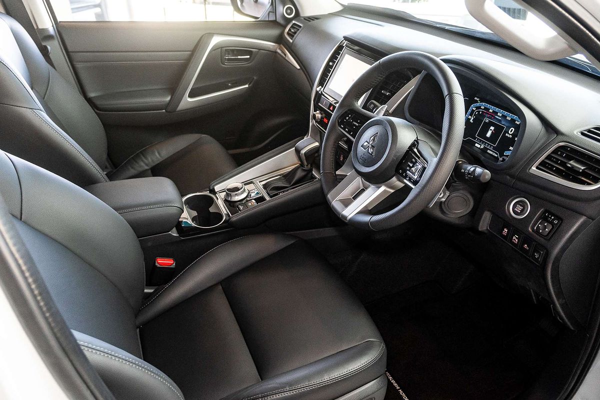 2024 Mitsubishi Pajero Sport Exceed QG