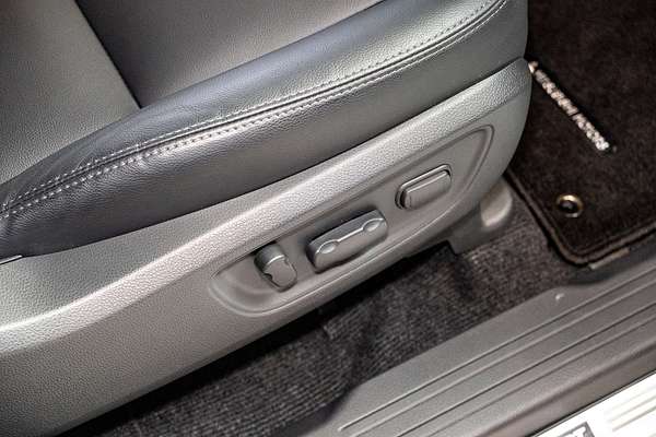 2024 Mitsubishi Pajero Sport Exceed QG