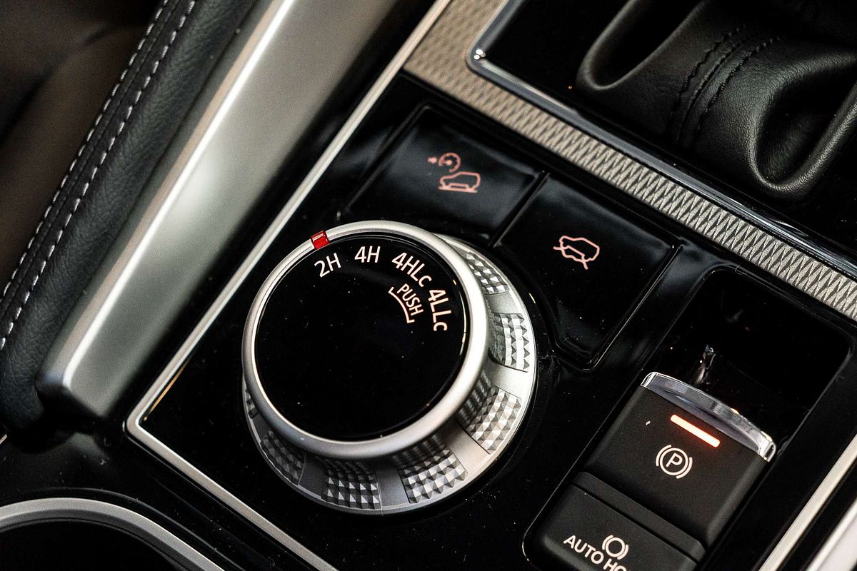 2024 Mitsubishi Pajero Sport Exceed QG