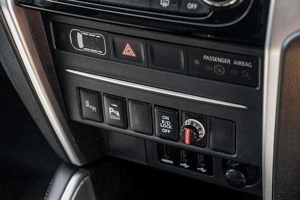 2020 Mitsubishi Triton GLS MR 4X4